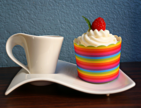 50 Large Rainbow Bake-In-Cups (standard size)