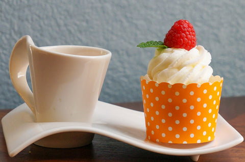 50 Large Orange Polka Dots Bake-In-Cups (standard size)