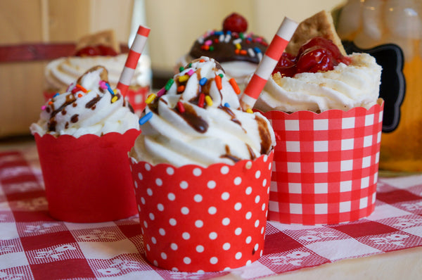 50 Large Red Polka Dots Bake-In-Cups (standard cups)