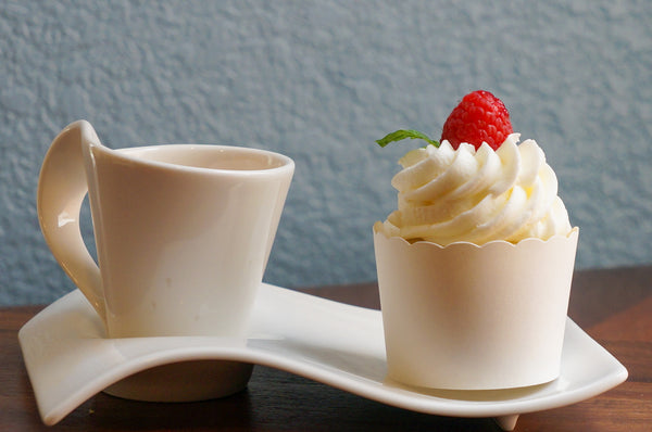 60 Small White Solid Bake-In-Cups (mini)