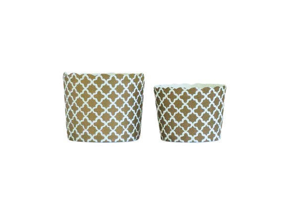 50 Large Gold Quadrafoil Bake-In-Cups (standard size)